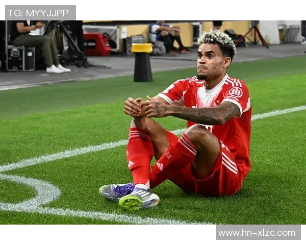 英超激战莱比锡狂胜曼联红牌争议引发全场热议与十大精彩进球回顾