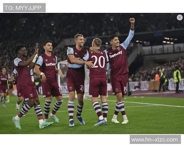 国王杯激战曼联与AC米兰互交白卷意外平局引发全场热议