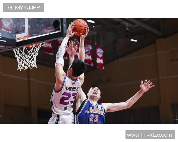 重温姚明经典扣篮瞬间感受巨人风范与篮球魅力