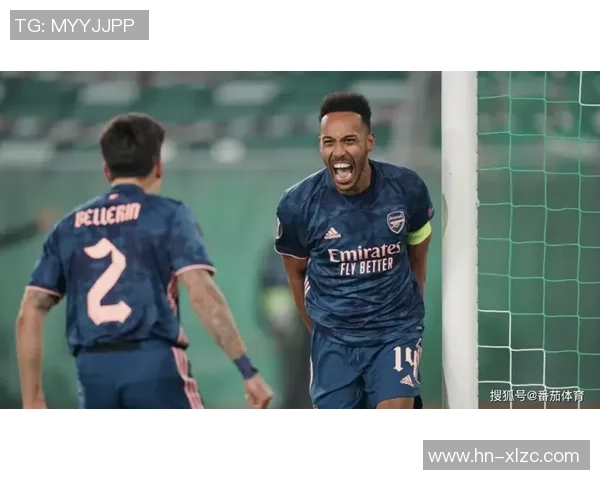 欧联杯精彩对决那不勒斯逆转阿森纳神扑瞬间引发全场狂欢分析战术细节