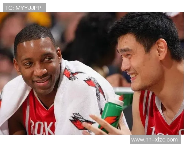 火箭队传奇姚明的辉煌岁月与篮球梦想的追逐之路