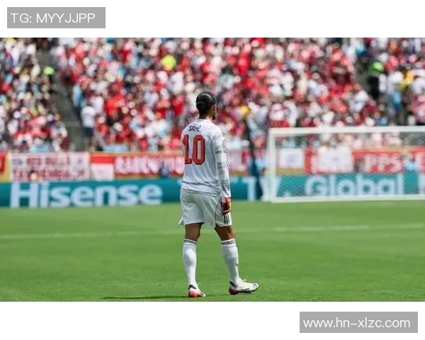 足总杯激战本菲卡与巴萨握手言和转会风波再起引发球迷热议 足总杯激战本菲卡与巴萨握手言和转会风波再起引发球迷热议